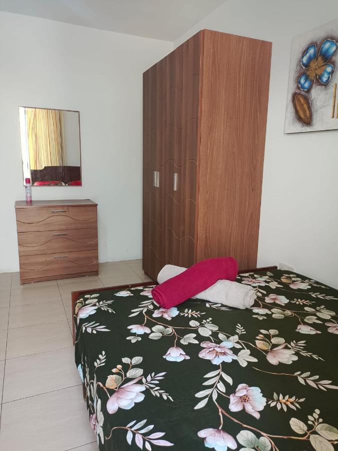 You Can Enjoy Your Time At Waterford Apartment Attard Екстер'єр фото